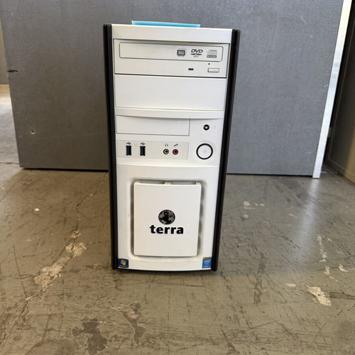 Terra desktop computer refurbished with Intel i5-4460, 4GB RAM, 128GB SSD