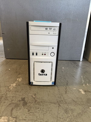 Terra desktop computer refurbished with Intel i5-4460, 4GB RAM, 128GB SSD