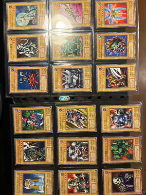 Συλλογή παλιών καρτών Yugioh σε άριστη κατάσταση
