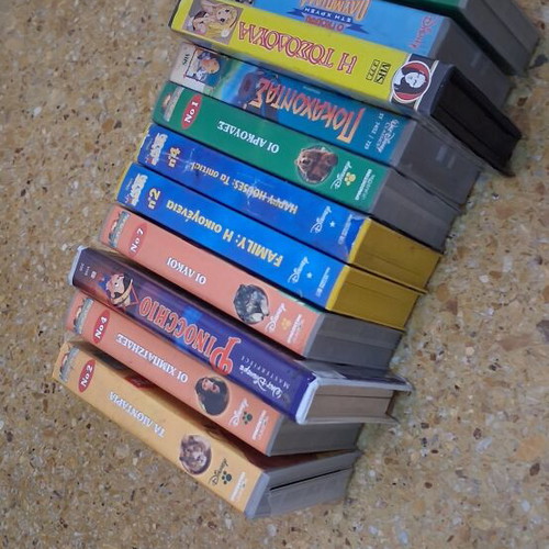 Disney old VHS tapes lot, 11 cassettes