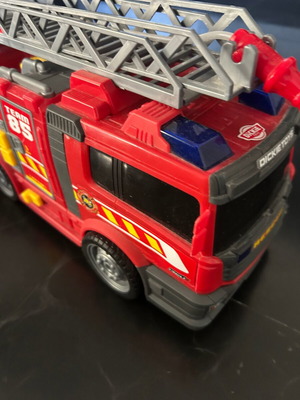 Dickies fire truck large used with lights and sound 35 cm