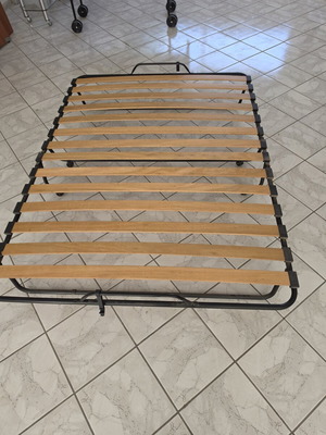 Media Strom folding divan with mattress