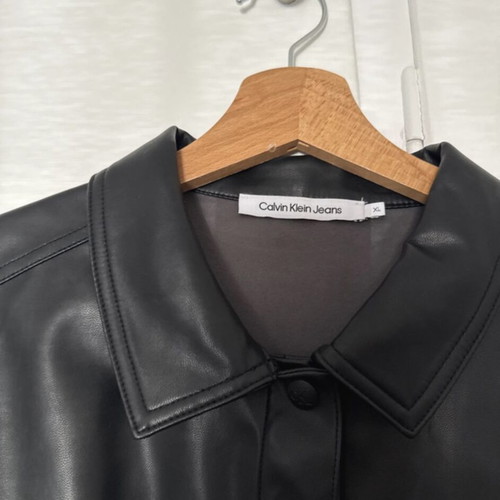 Calvin Klein jacket new, black, short sleeve with suede lining