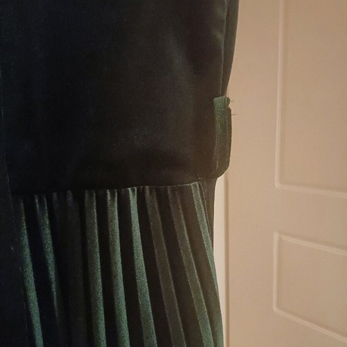 Maxi velvet dresses like new, set of 2, green