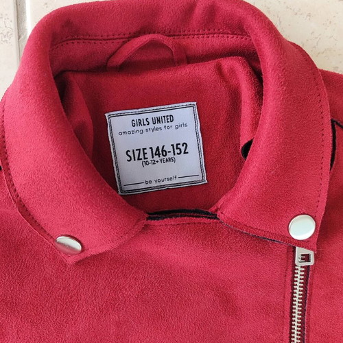 Girls United jacket like new, size 10/12 (146/152), red