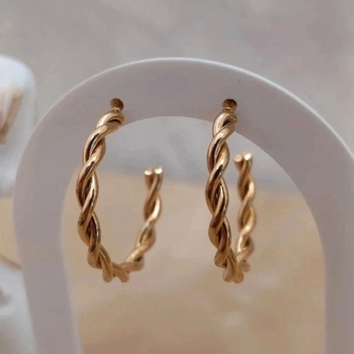 Steel hoop earrings with braid new, gold-colored