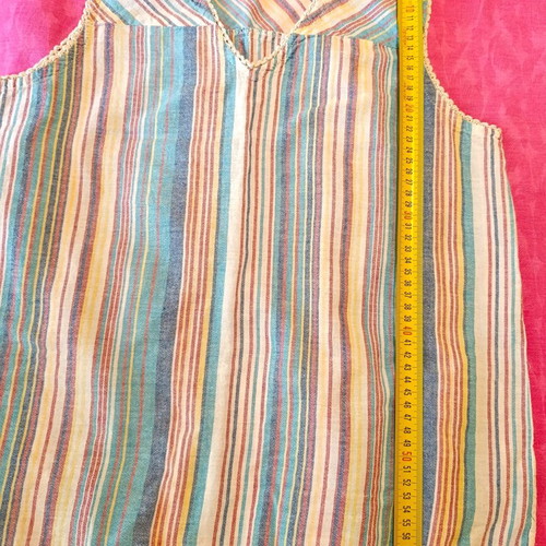 Reiko beige pants like new with free tops