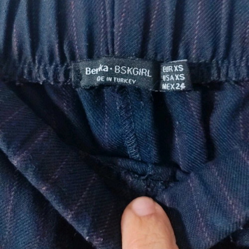Bershka pants with stripe size xs like new, blue
