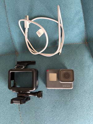 GoPro Hero5 σαν καινούργια, σχεδόν αχρησιμοποίητη