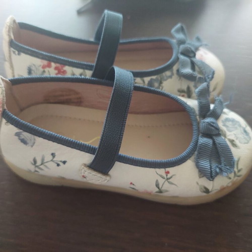 Children's shoes pack with boots and ballerina shoes