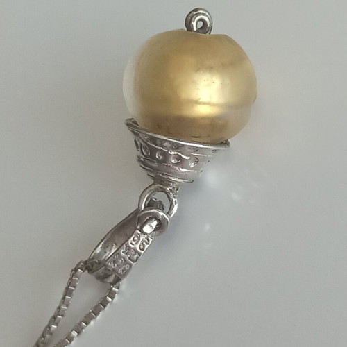 Vintage sterling silver necklace with Murano glass pendant and gold leaf like new