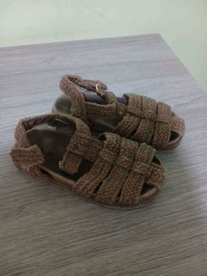 Zara sandals used, brown, size 26