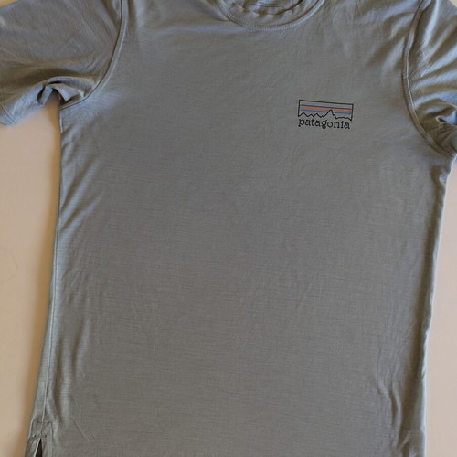 Patagonia Cap Cool Merino wool shirt size S like new, blue turquoise