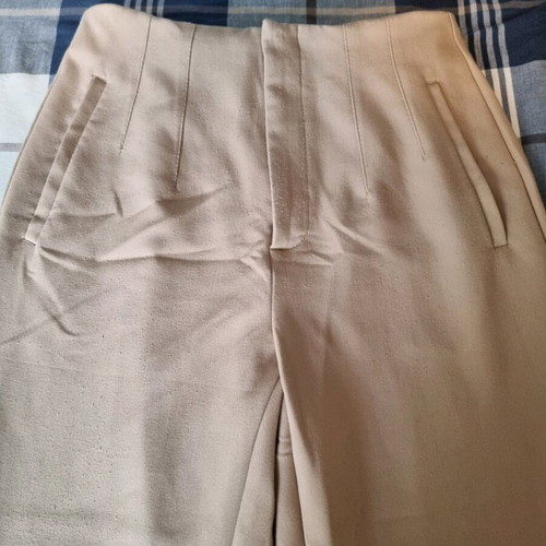 Women's beige Stradivarius pants like new, size 38