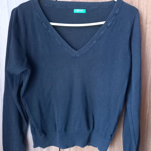Benetton blouse used, authentic, size L, black