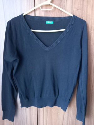 Benetton blouse used, authentic, size L, black