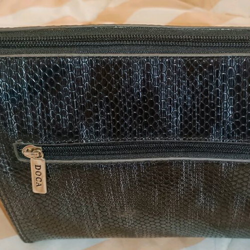 Doca shoulder bag new, black glossy with snake pattern