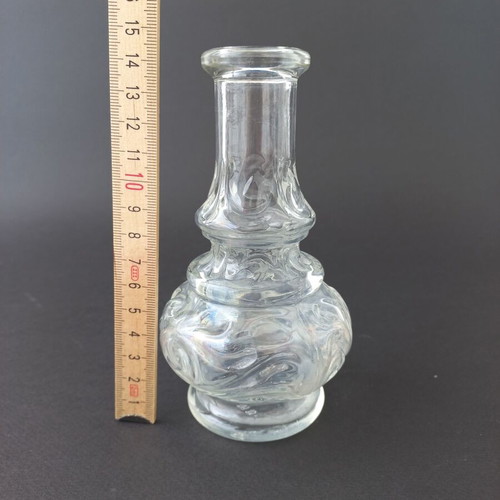 Set of 2 vintage glass carafes like new