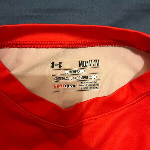 Under Armour x Flash collectible shirt like new, red, size M
