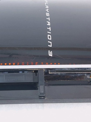 PlayStation 3 FAT CECHC04 μεταχειρισμένο, PAL, συμβατή κονσόλα