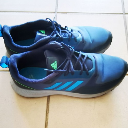 Adidas athletic shoes used, size 46, blue