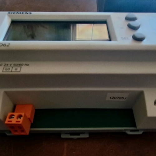 Siemens RWD62 PLC like new, pack of 2 with power supply