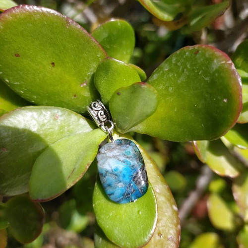 Pendant with semi-precious stone made to order
