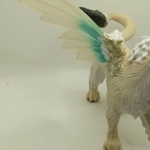 Φιγούρα Schleich Bayala Mohinya "Ice Wolf" 70469 μεταχειρισμένη
