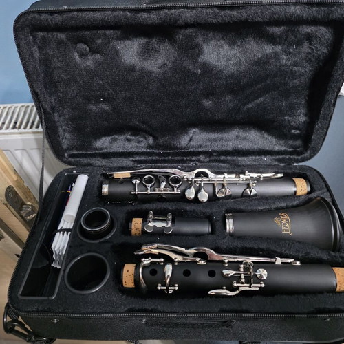 Hermes DCL-300 German System Clarinet like new