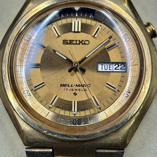 Seiko Bellmatic used gold-plated watch with original integrated bracelet