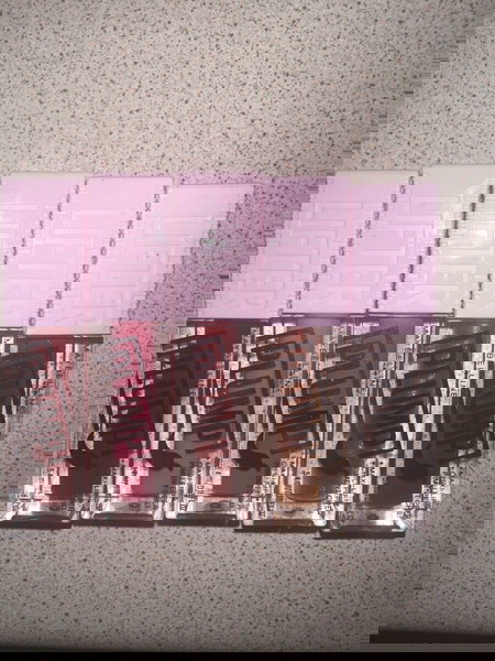 MAYBELLINELIFTER PLUMP LIP PLUMPING GLOSS