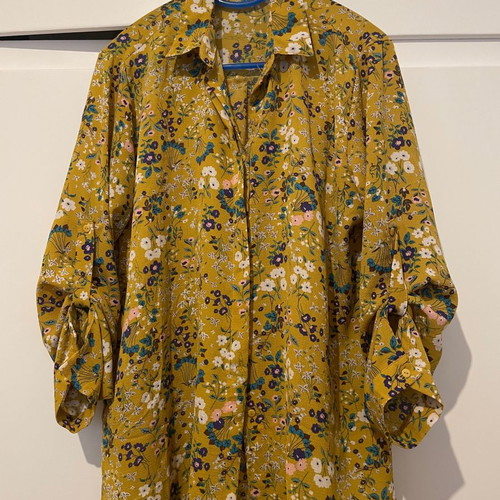 Fullah Sugah mustard floral shirt used, size L