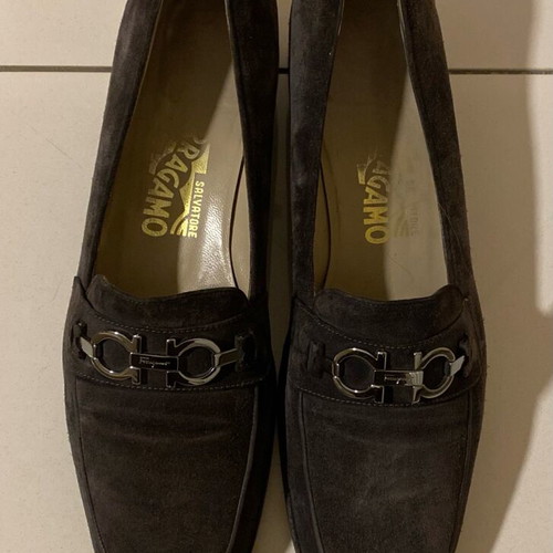 Salvatore Ferragamo gray moccasins like new with silver buckle
