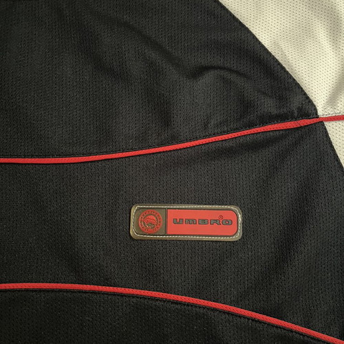 Olympiacos Umbro training shirt used, size Small, short sleeve