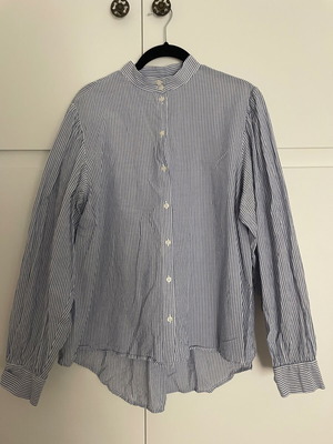 Badila striped long-sleeve shirt medium used, white blue
