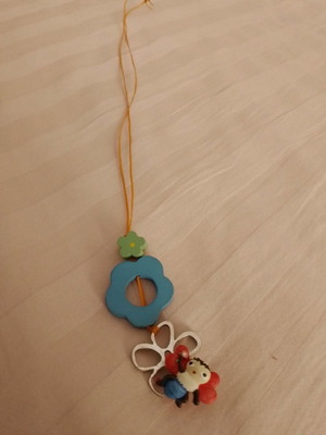 Children's necklace used, handmade like new