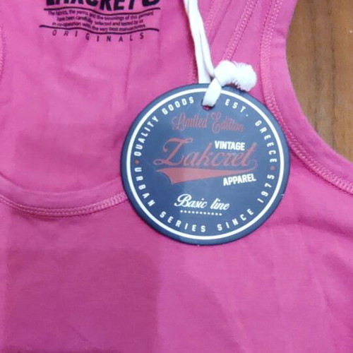 Women's sports top Zakcret new, size large