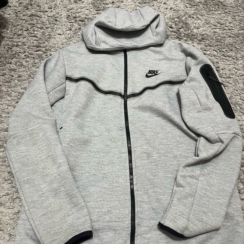 Nike Tech Fleece new, gray