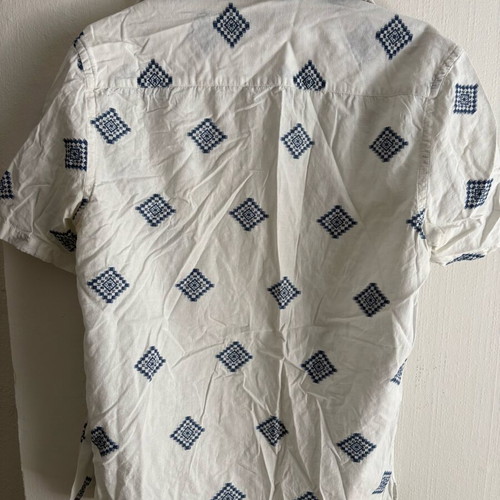 Zara short-sleeve shirt with embroidery like new, white and blue, size M