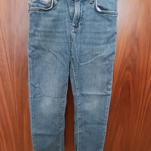 Jeans pants for boy 6 years like new with elastic waist
