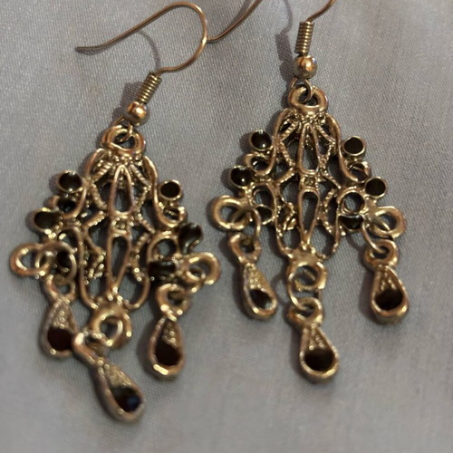 Gianniotika earrings made of steel like new, black and silver
