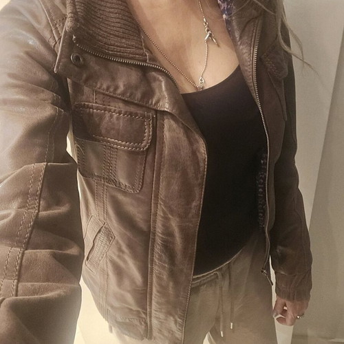 Pull & Bear women's leather jacket brown size S like new