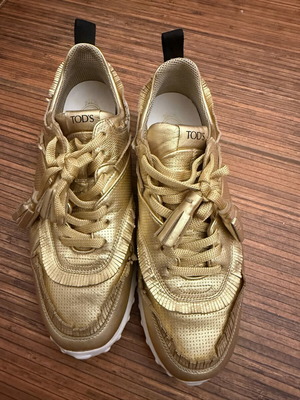Sneakers Tod's like new, gold, size 38