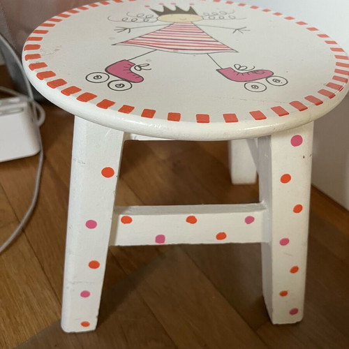 Stool with princess design for children new