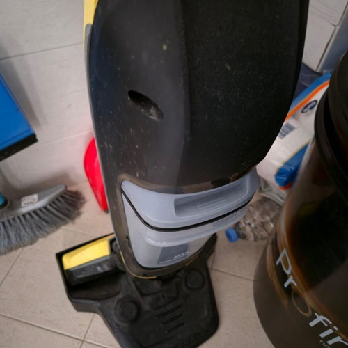 Karcher FC 5*EU electric mop 460W used with 2 cleaning sets