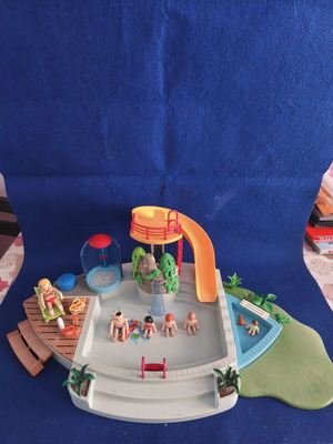 Playmobil pool with family figures and accessories