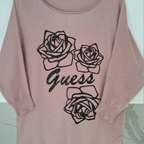 Guess women's pink pullover like new, size M