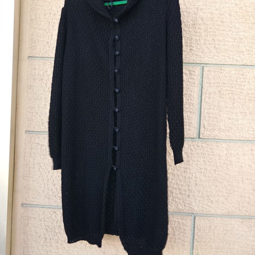 Long knitted black cardigan with hood