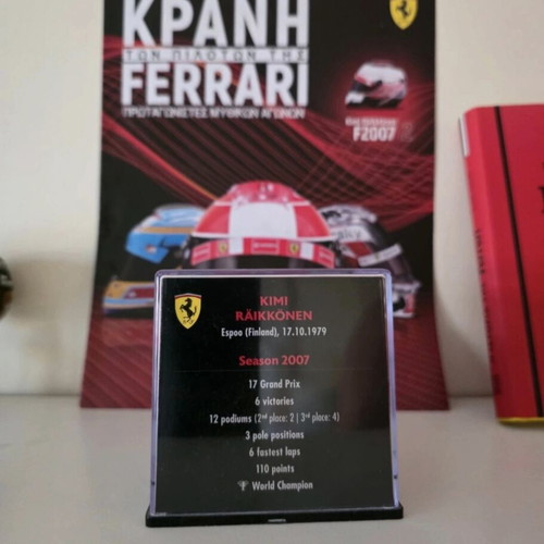 Kimi Räikkönen Ferrari helmet collection issue no2, like new