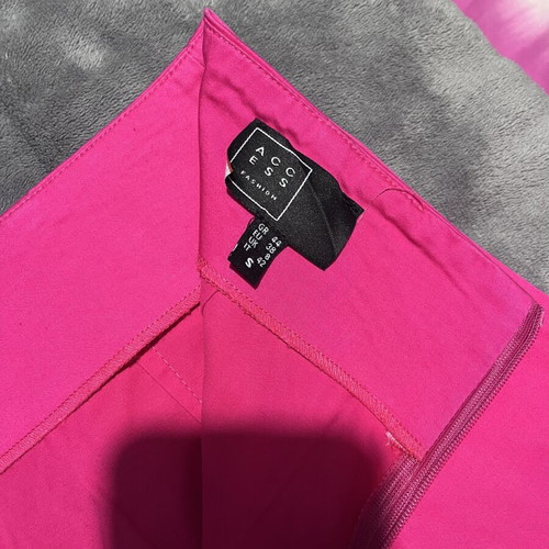 Access pink shorts like new, size S
